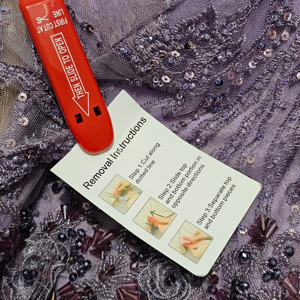 MAC DUGGAL Flutter-Sleeve Gown size 8 - Picture 6 of 8